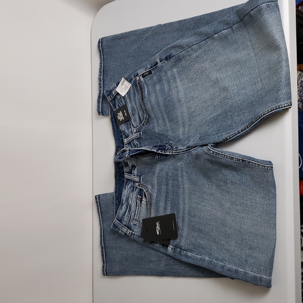 Maurices  33 Suki Curvy Fit Mid Rise Slim Boot Jeans By Silver